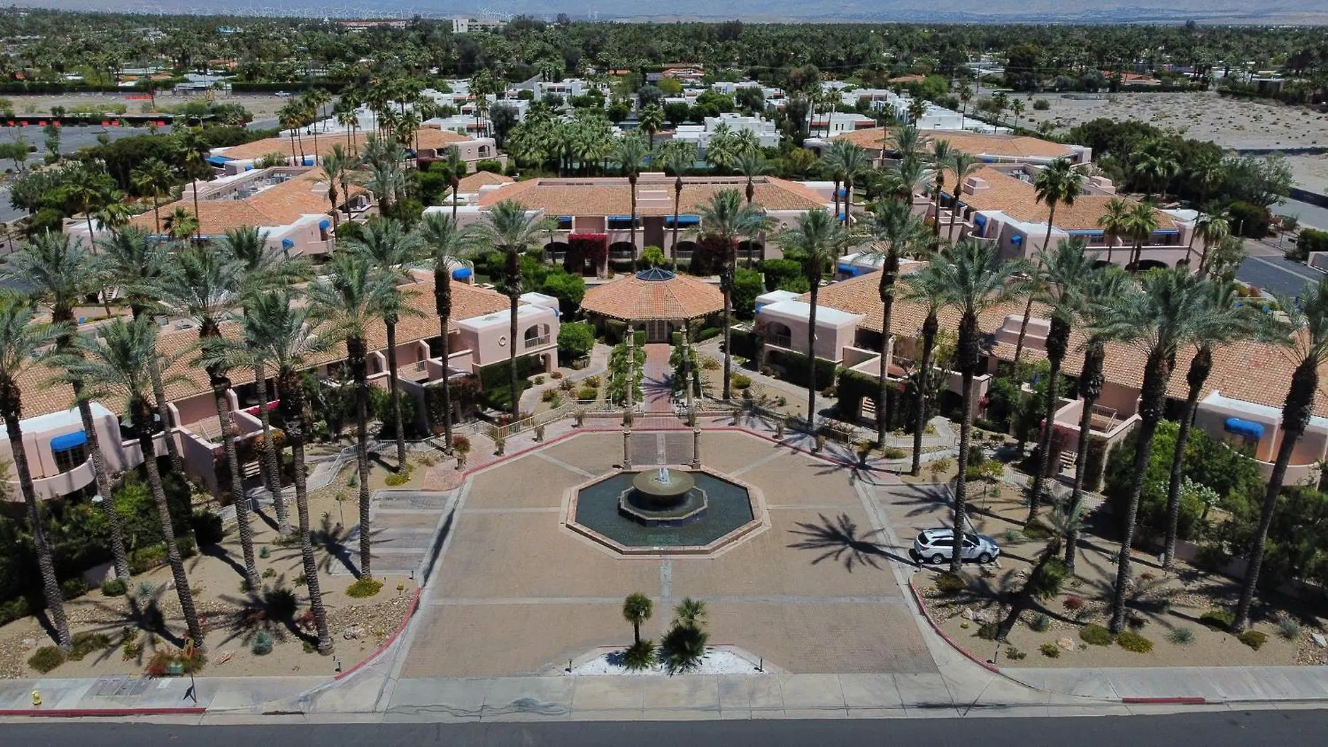 Deauville Comfort In Downtown Ps Palm Springs Holiday home